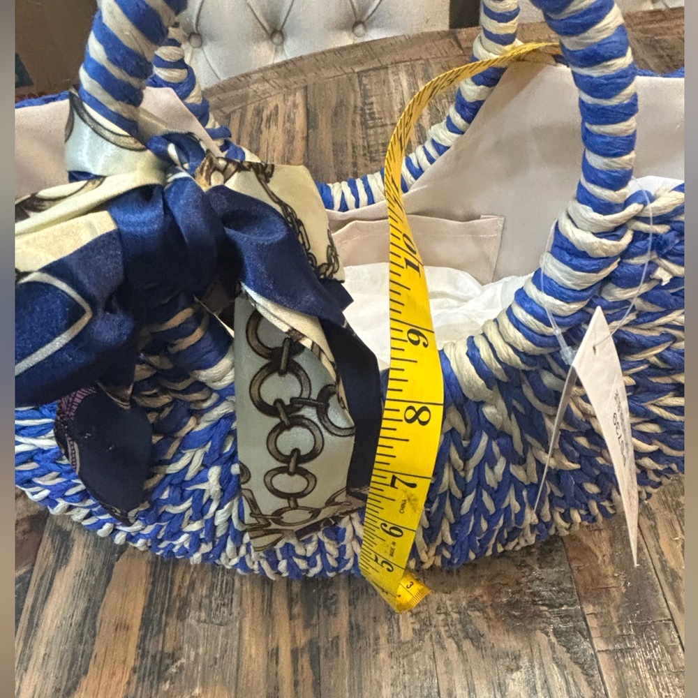 New York CeeKlein Straw Woven Handbag - Picture 11 of 13